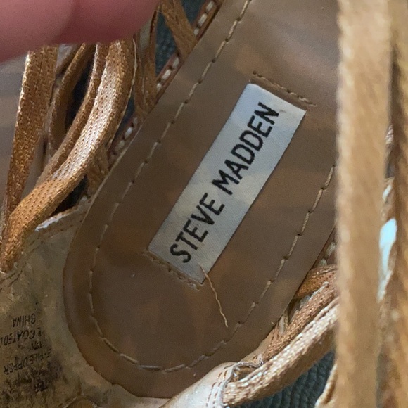 Steve Maden Sandals - Picture 3 of 3